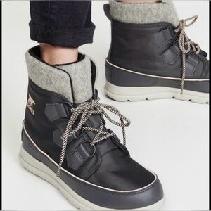 Sorel Women's Black Winter Lace-Up Ankle Boots